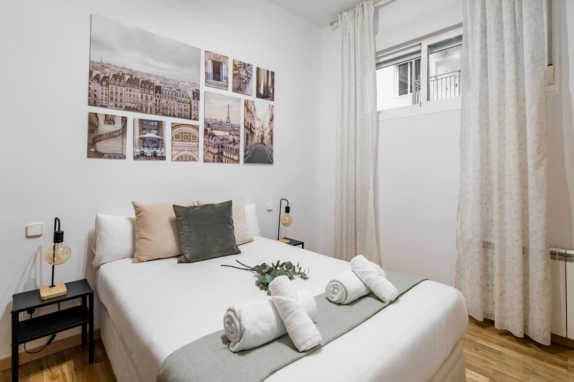 Charming Plaza Mayor II Madrid Bagian luar foto